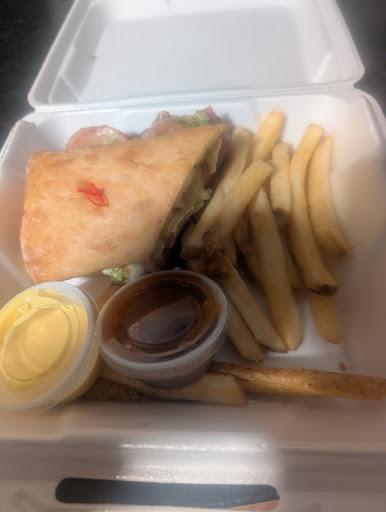 Van's Pizza Pub & Grill